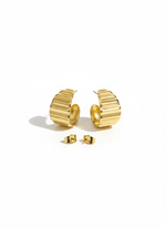 Load image into Gallery viewer, Pleated Texture Earings
