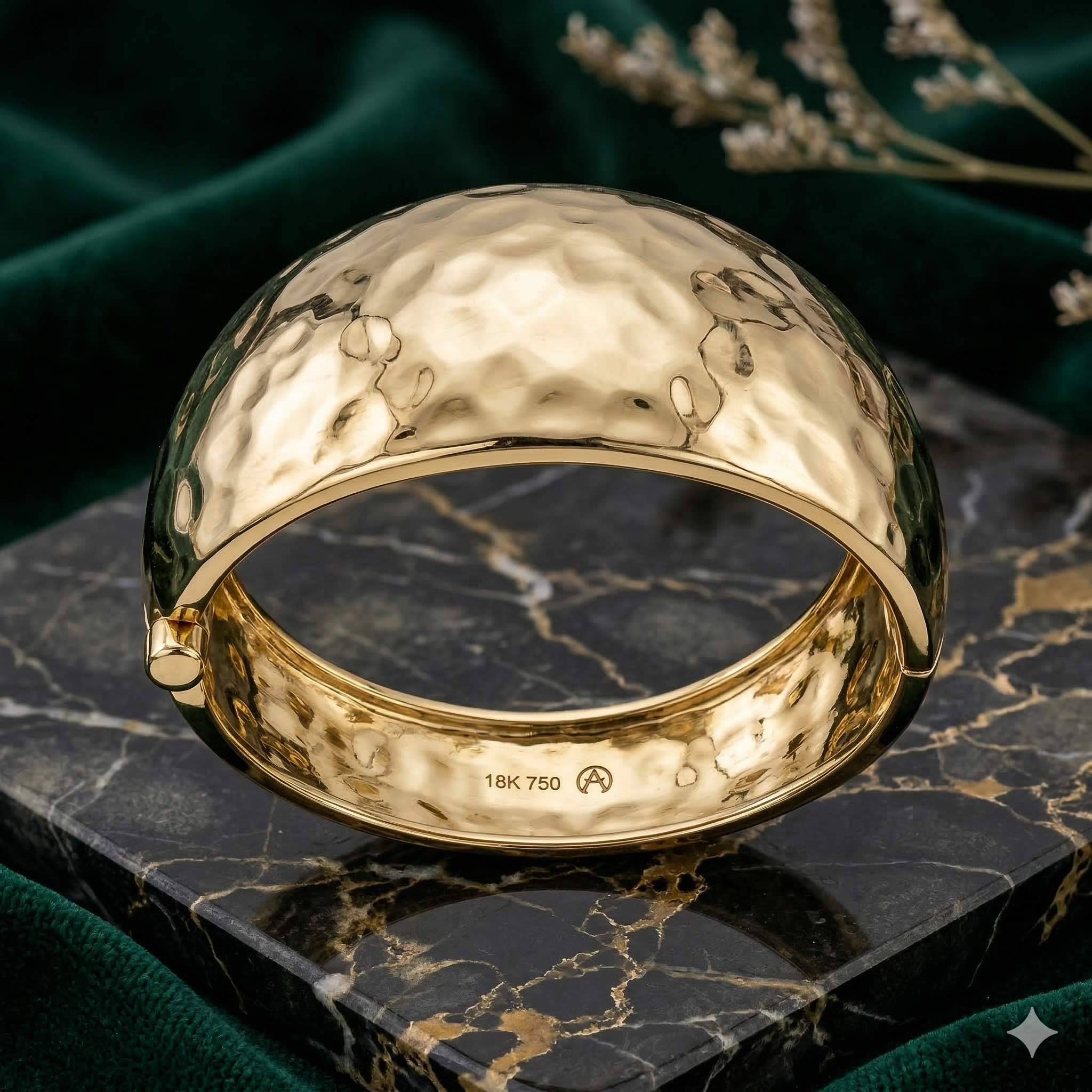 Tune bangle